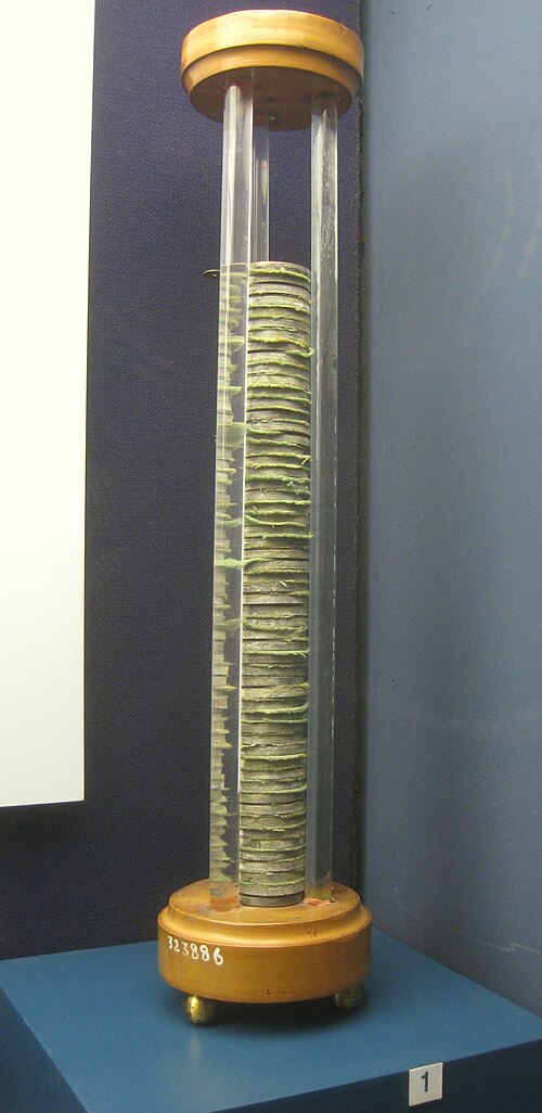 Original erhaltene Voltasche Säule von etwa 1805